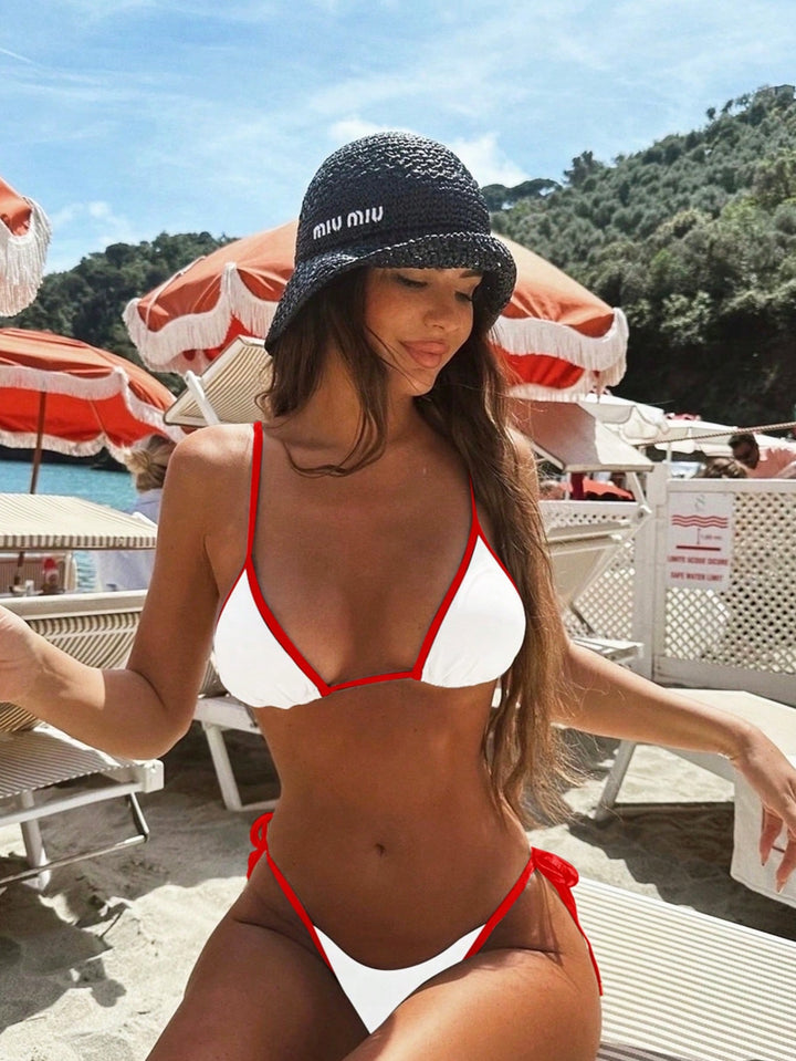 Miralisse | Granatowe bikini trójkątne z kontrastowym wykończeniem