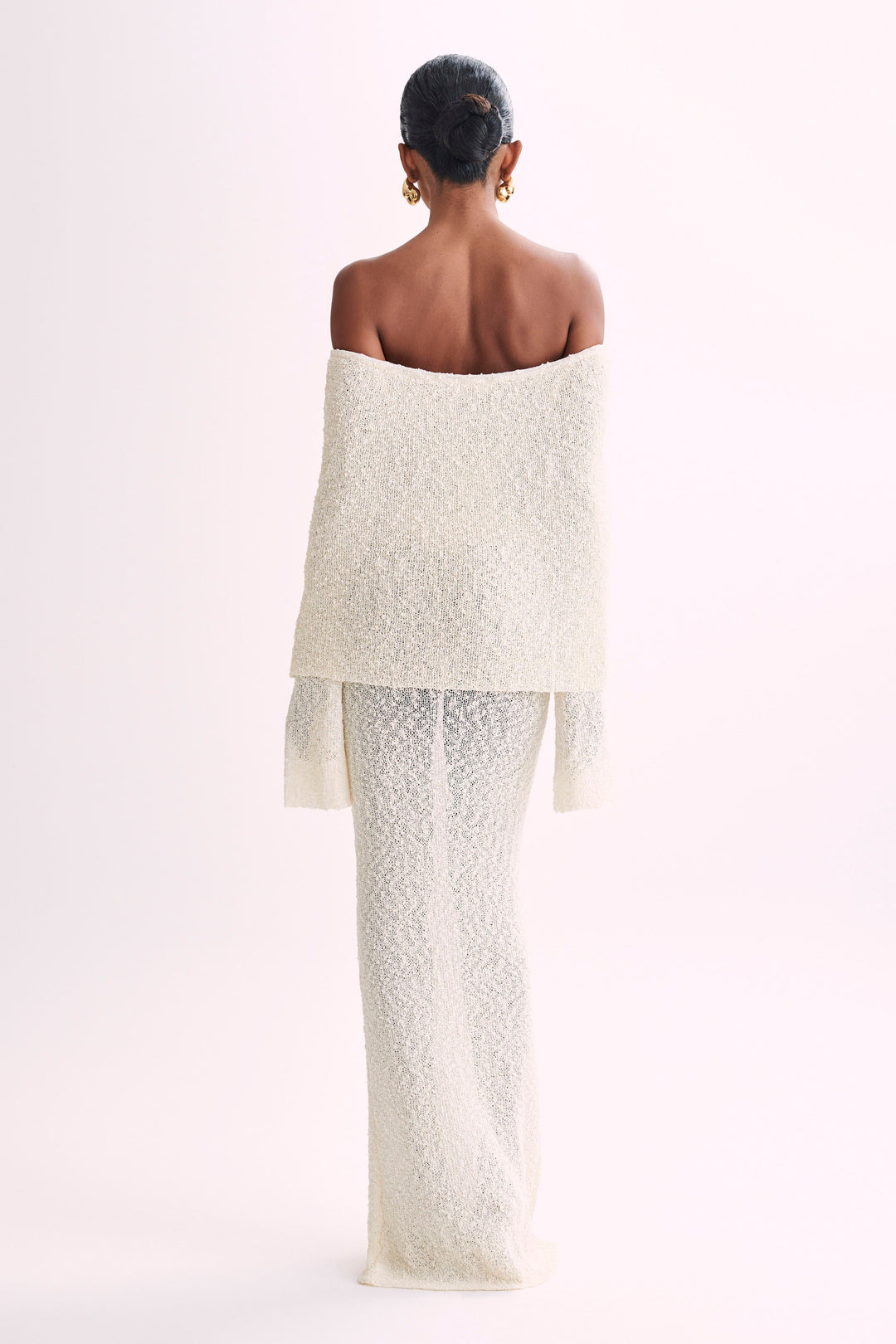 Klaudia | Sukienka maxi bouclé z dekoltem off-shoulder