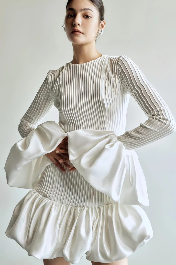Monika | Elegancka Biała Mini Sukienka z Falbanami