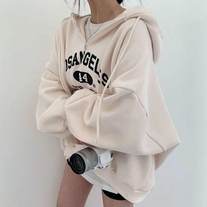 Manon | Oversize bluza z kapturem z nadrukiem w stylu college