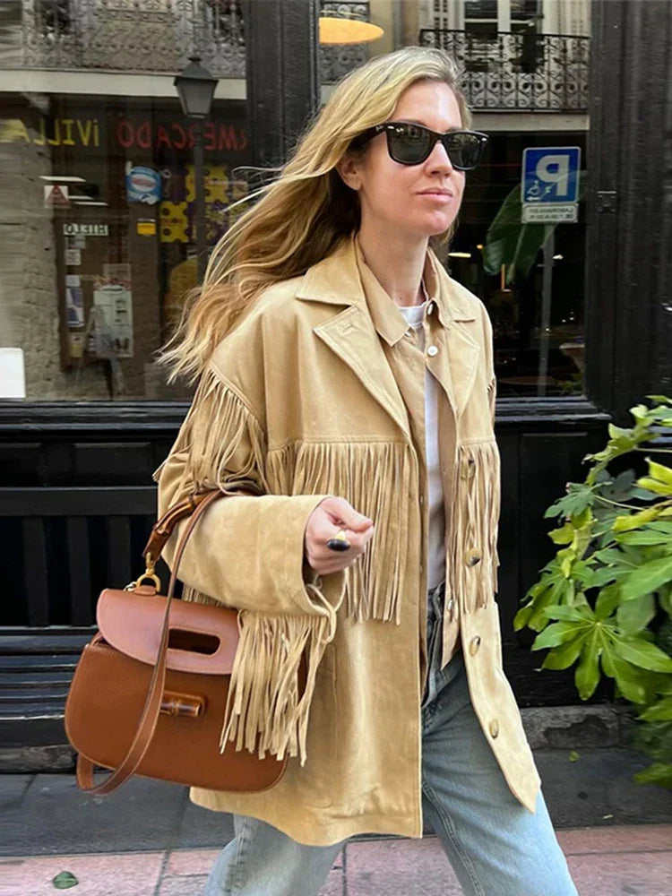 Rozalia | Kurtka z frędzlami z imitacji zamszu w stylu boho