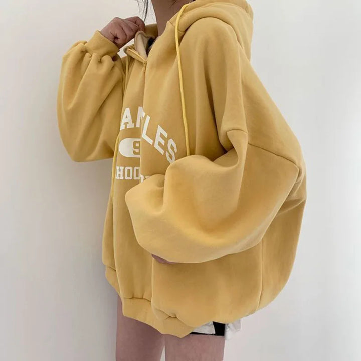 Manon | Oversize bluza z kapturem z nadrukiem w stylu college