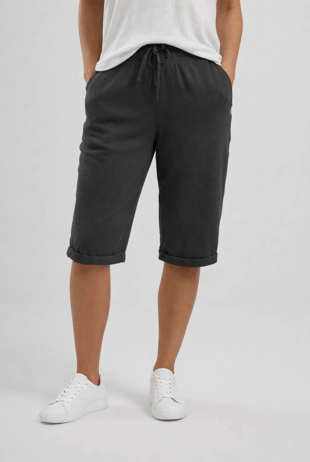 Manon | Lniane Krótkie Spodenki z Elastycznym Pasem