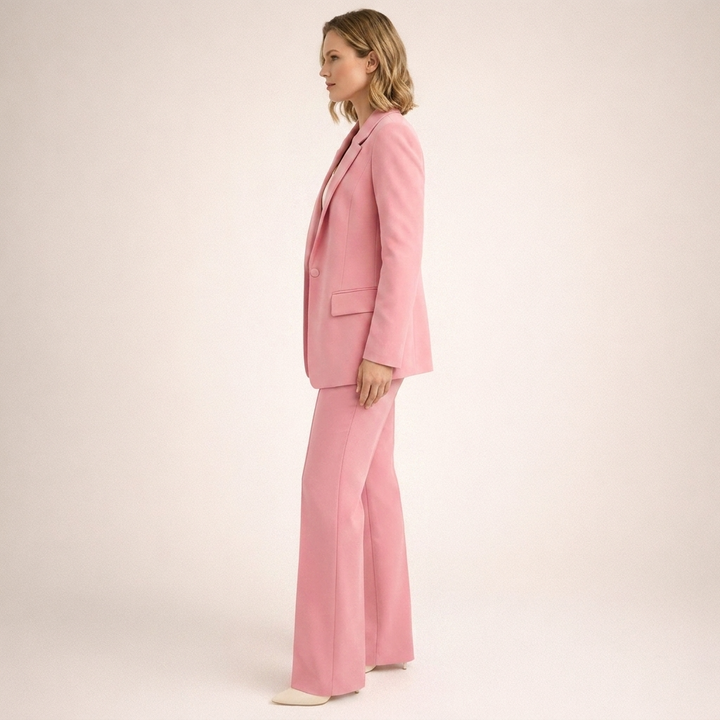 Lena | Stylish suit with flared trousers