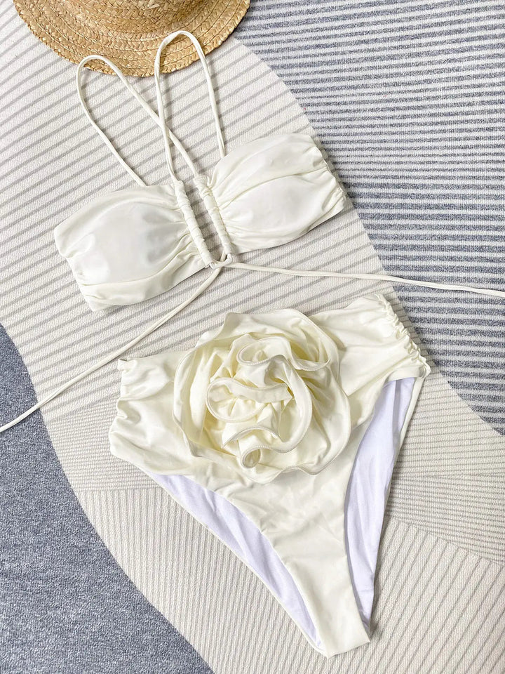 Florivelle | Bikini z halterem i kwiatowym detalem